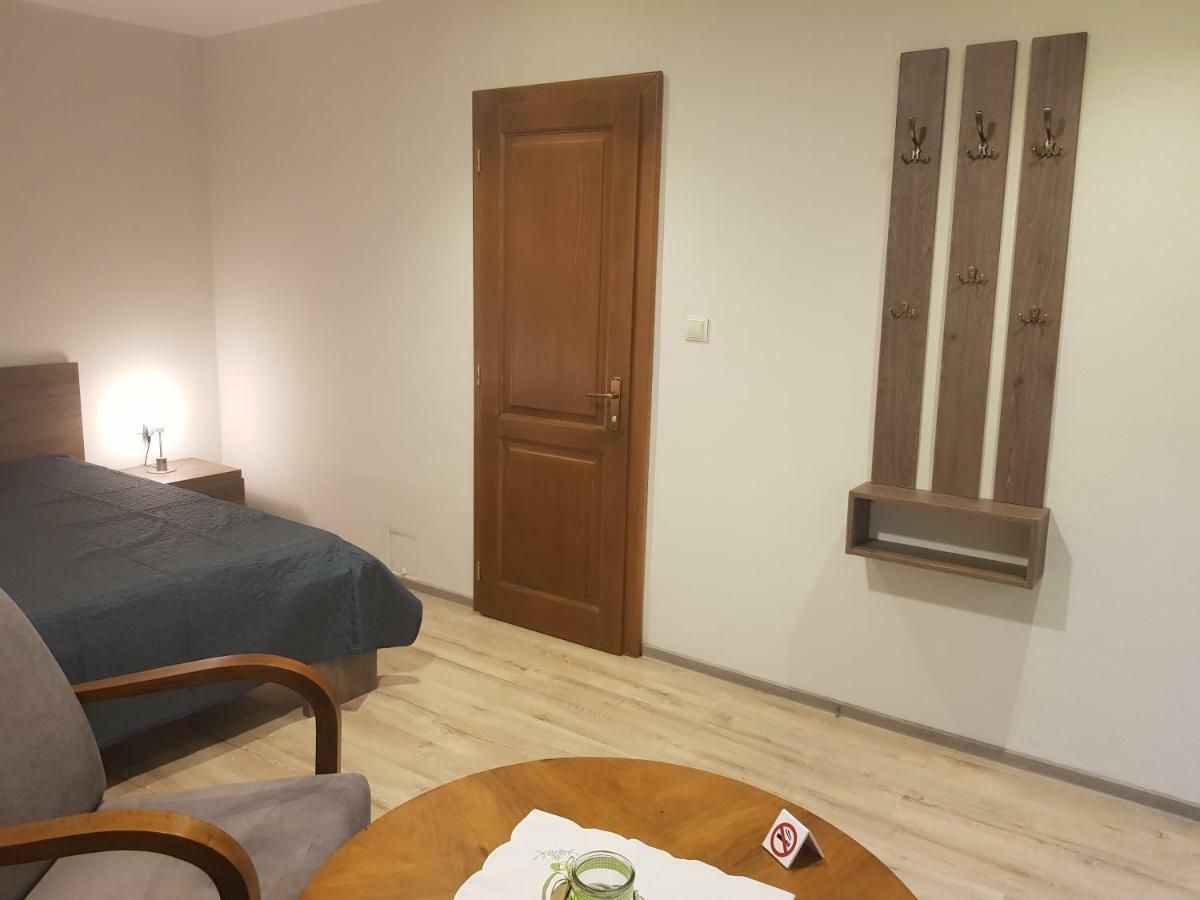 Doppelbettzimmer Apartment Brasov Bagian luar foto