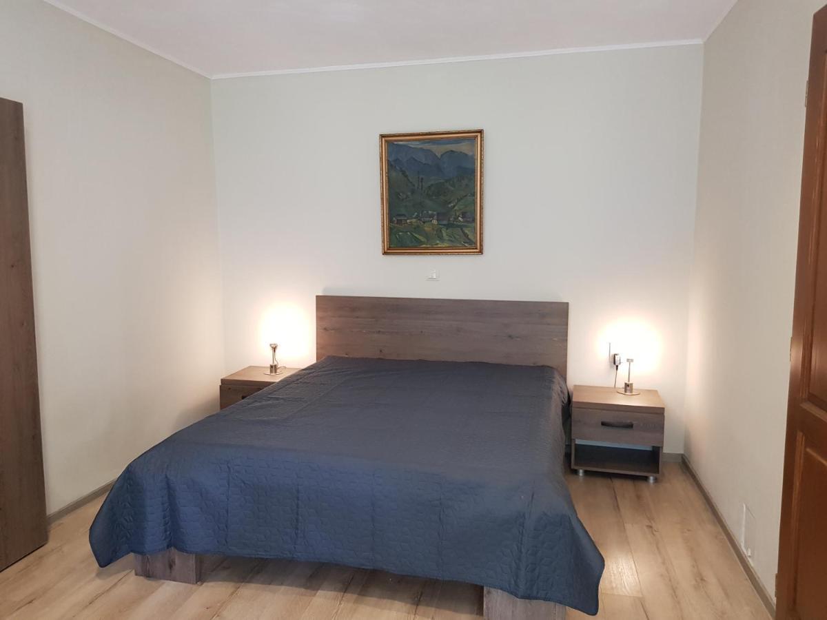 Doppelbettzimmer Apartment Brasov Bagian luar foto